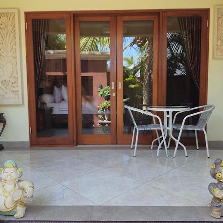 נוסה-למבונגן Sari Ayuning Nusa Guest House מראה חיצוני תמונה